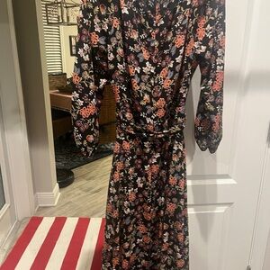 Vince Camuto Black and Red Floral Long Sleeve Dress